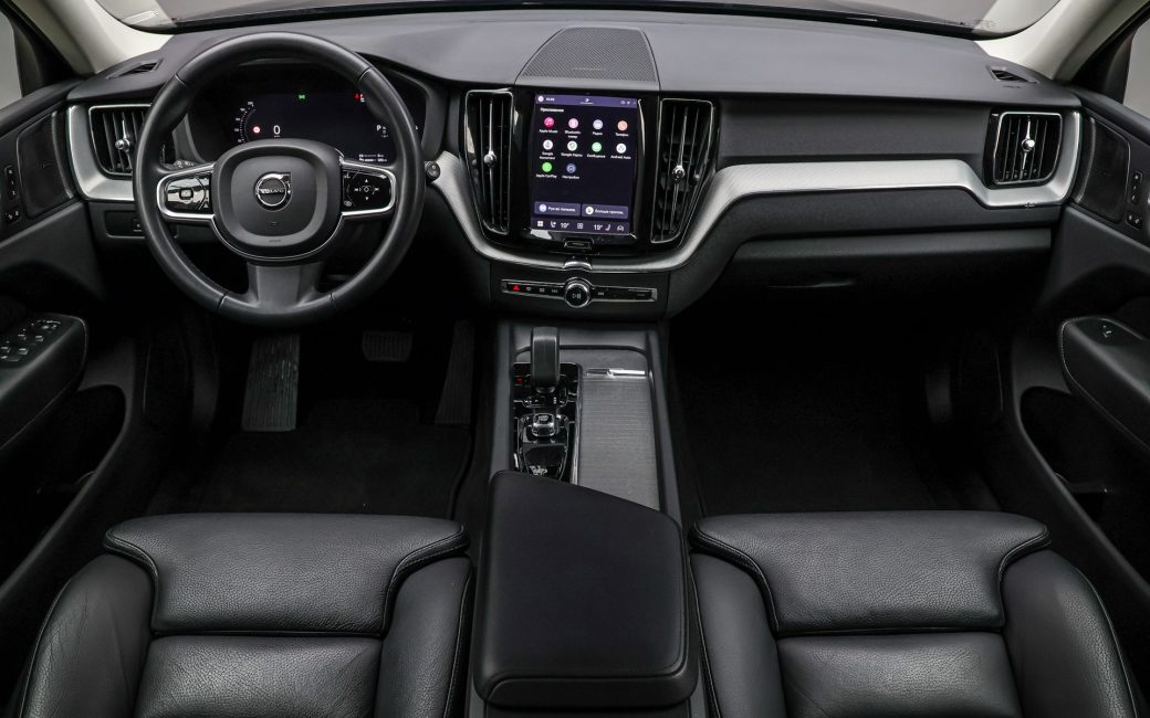 Volvo XC60 2023