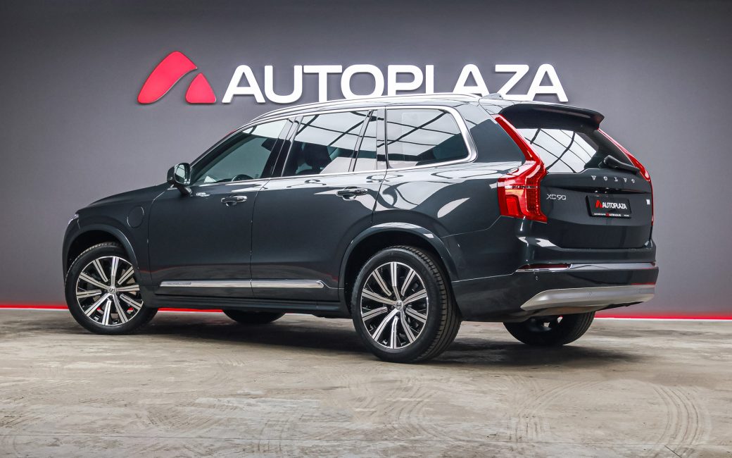 Volvo XC90 2021