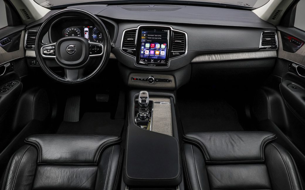 Volvo XC90 2021