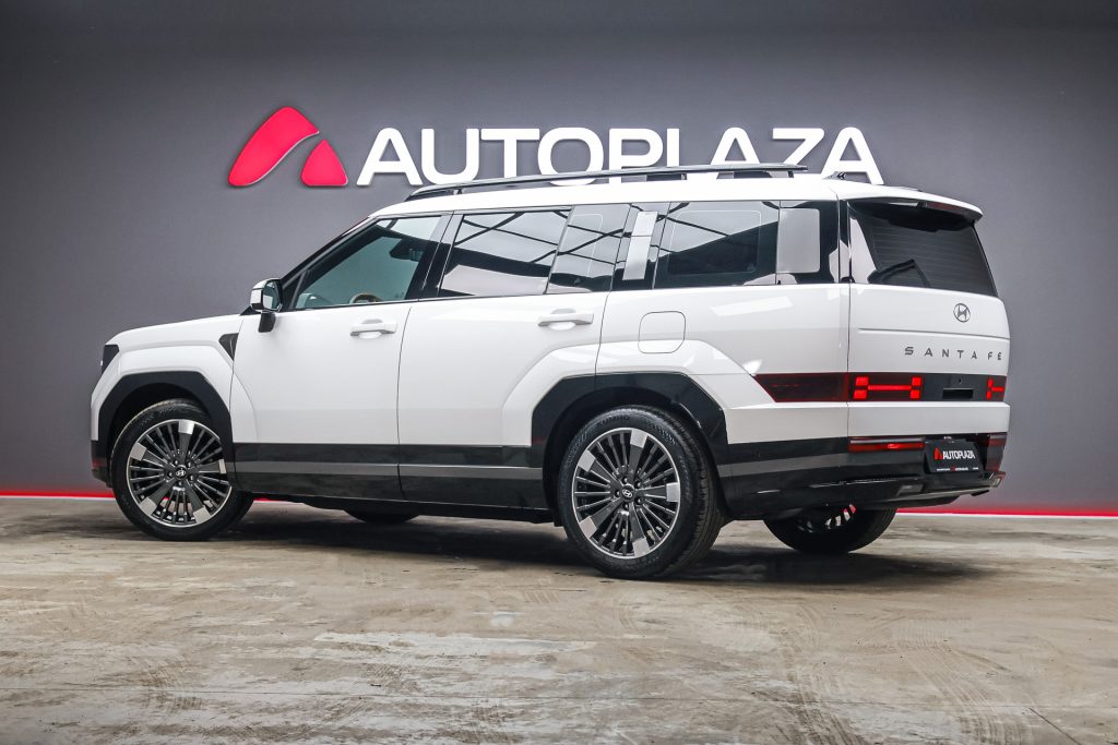 Hyundai Santa Fe 2024