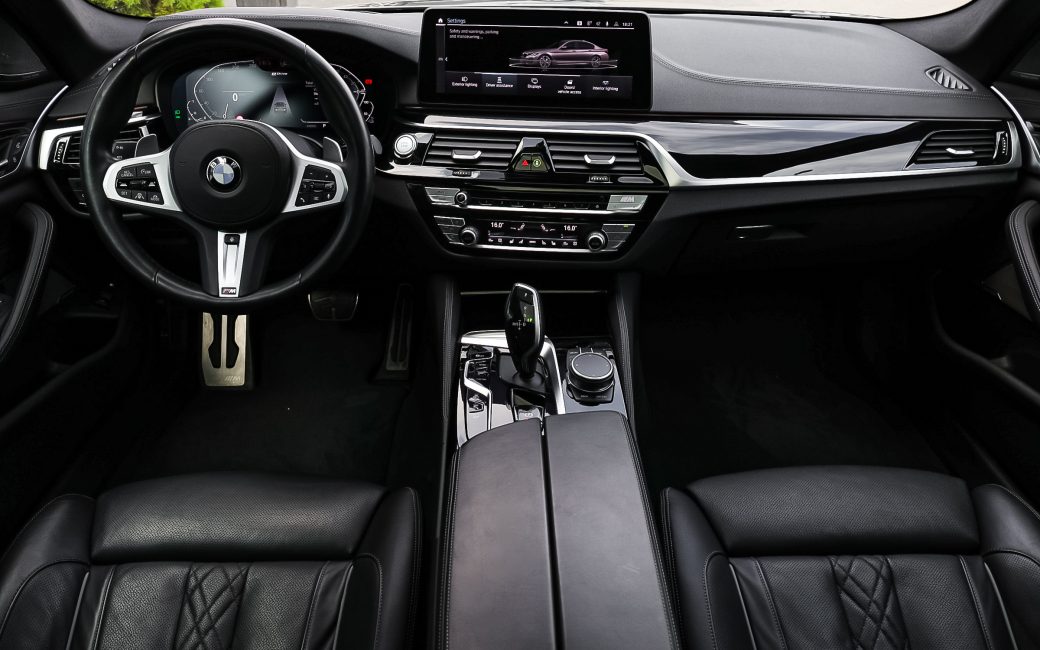 BMW 5 Series 2021