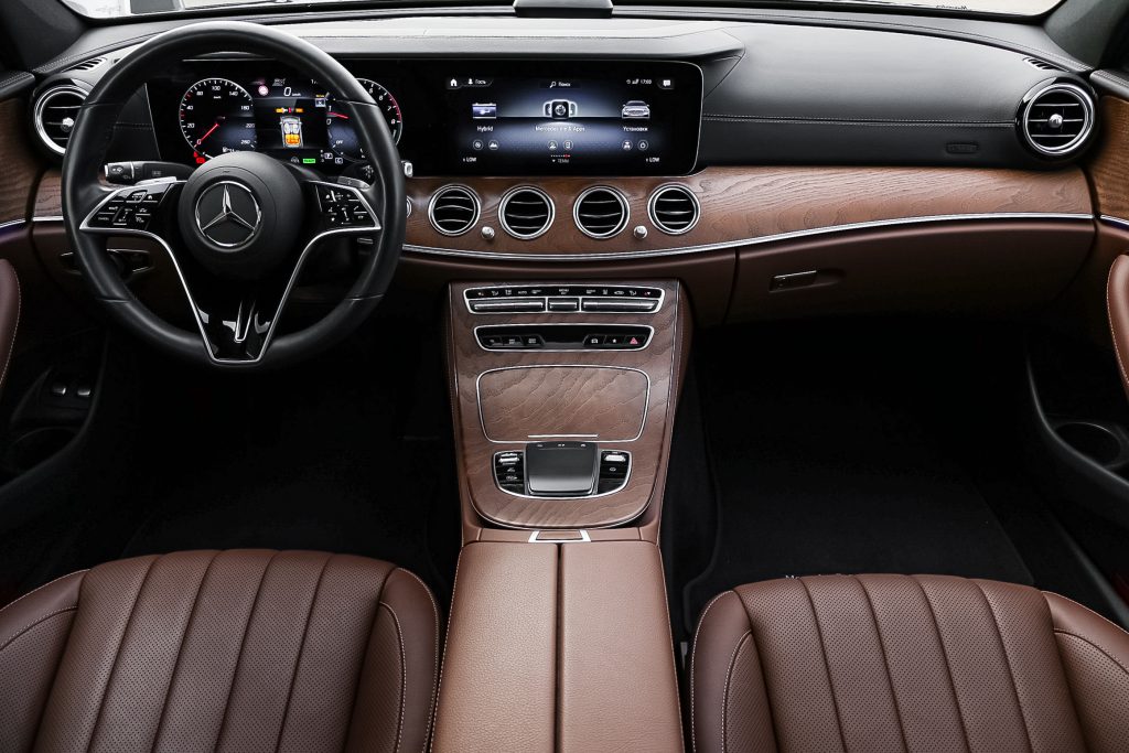 Mercedes Benz E-Class 2023