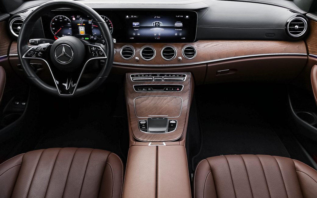 Mercedes Benz E-Class 2023