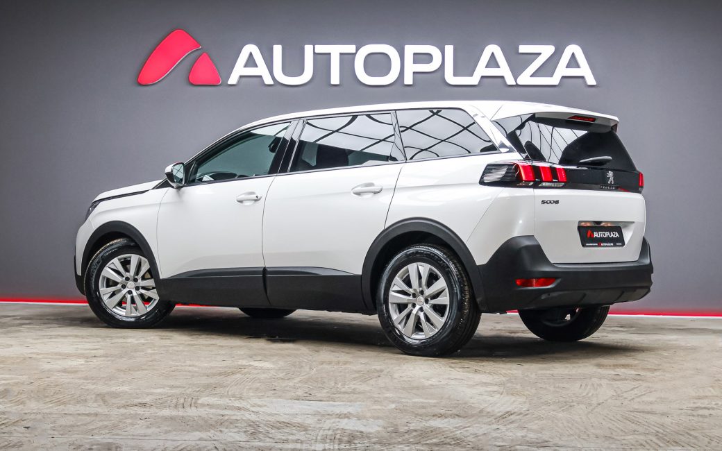 Peugeot 5008 2020