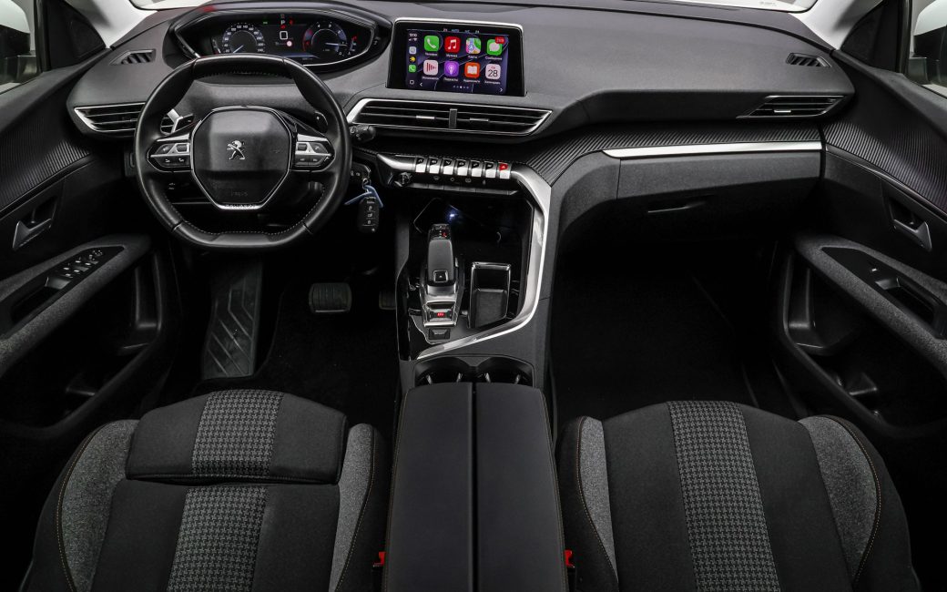 Peugeot 5008 2020