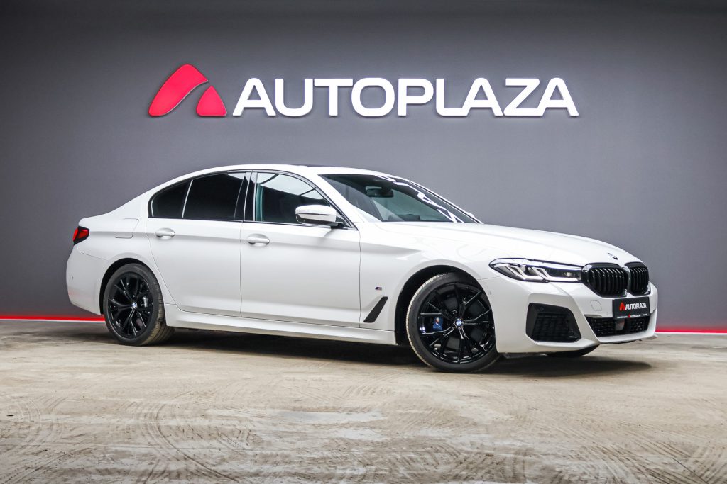 BMW 5 Series 2021
