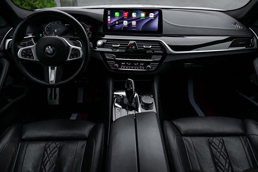 BMW 5 Series 2021